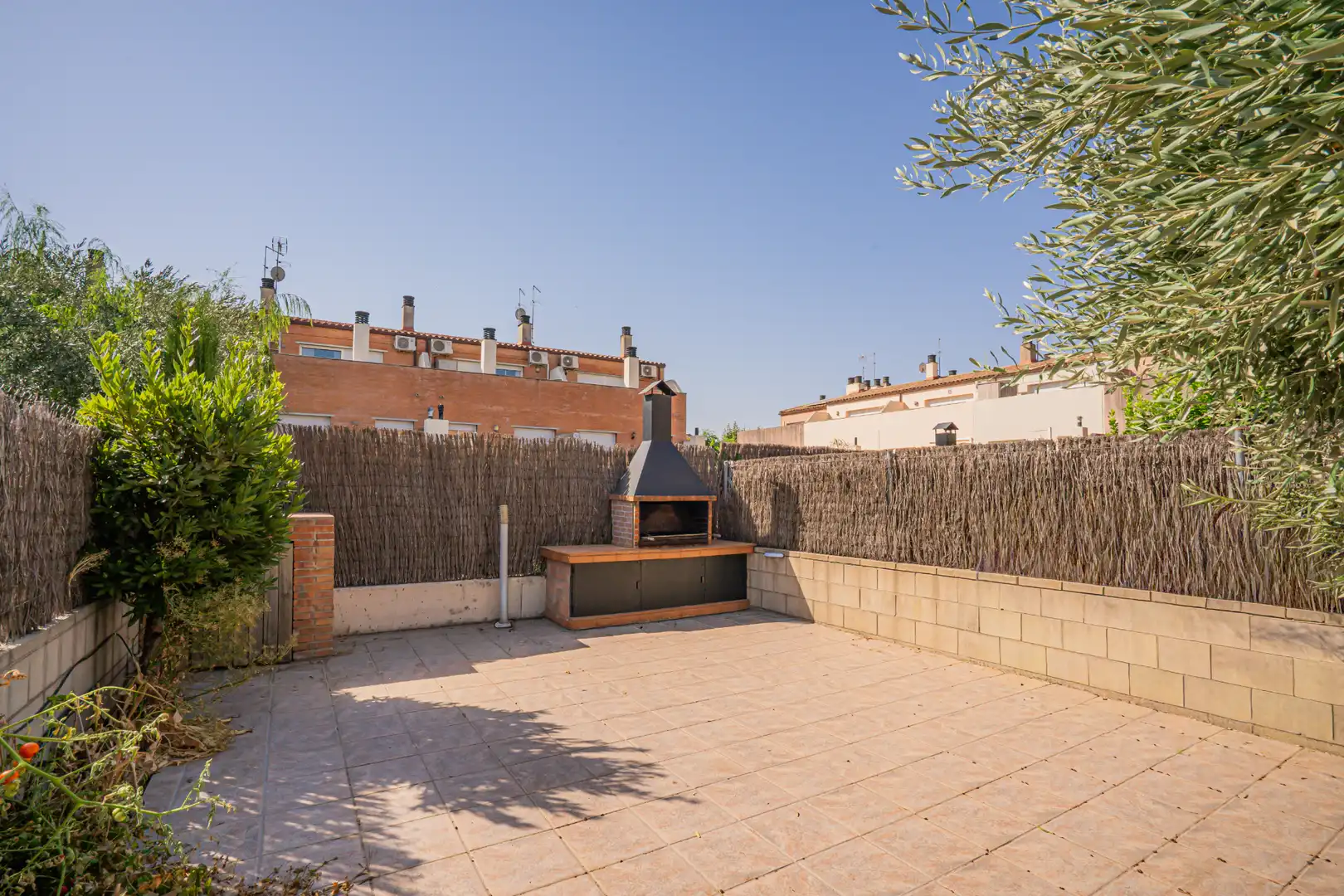 Terrassa de Casa adosada en venda en Castellar del Vallès amb Aire condicionat, Calefacció i Jardí privat