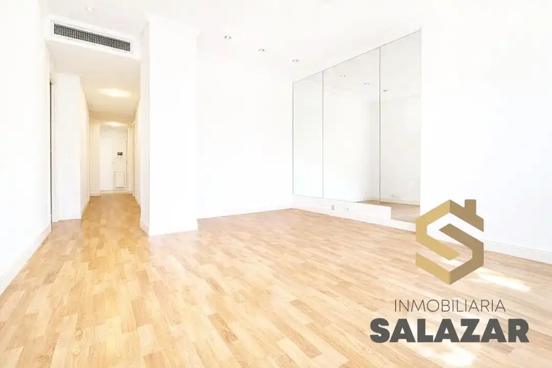Dachboden zum Verkauf in Bilbao  mit Heizung, Terrasse und Balkon