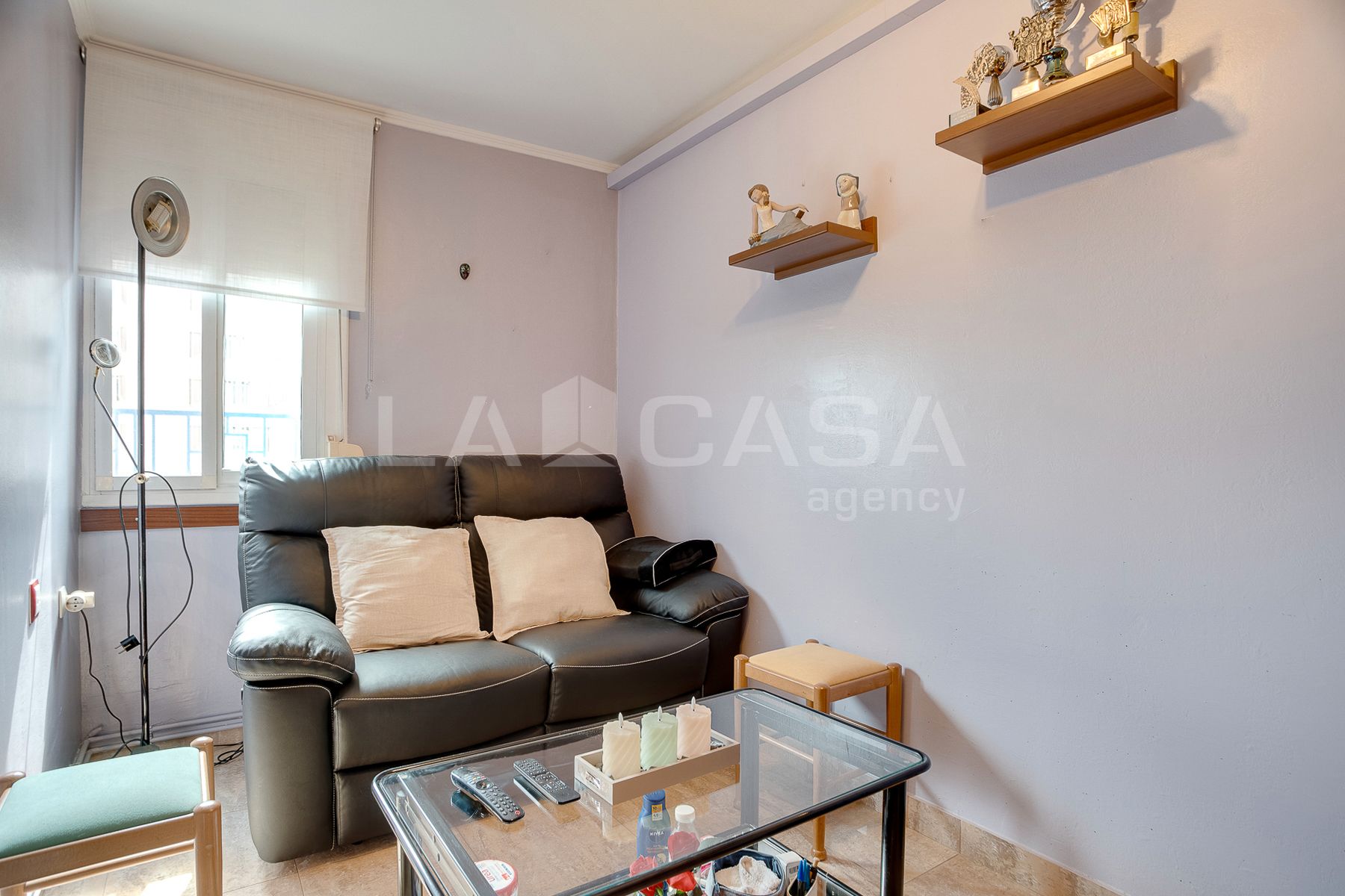Living room of Flat for sale in L'Hospitalet de Llobregat  with Heating and Balcony