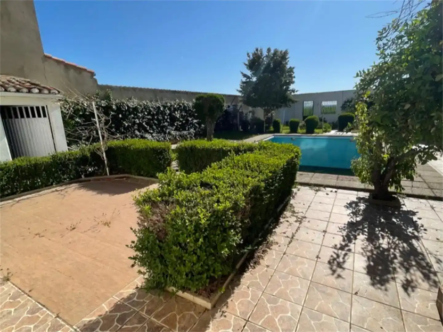 Piscina de Casa o chalet en venta en Benavente con Jardín privado, Parquet y Trastero