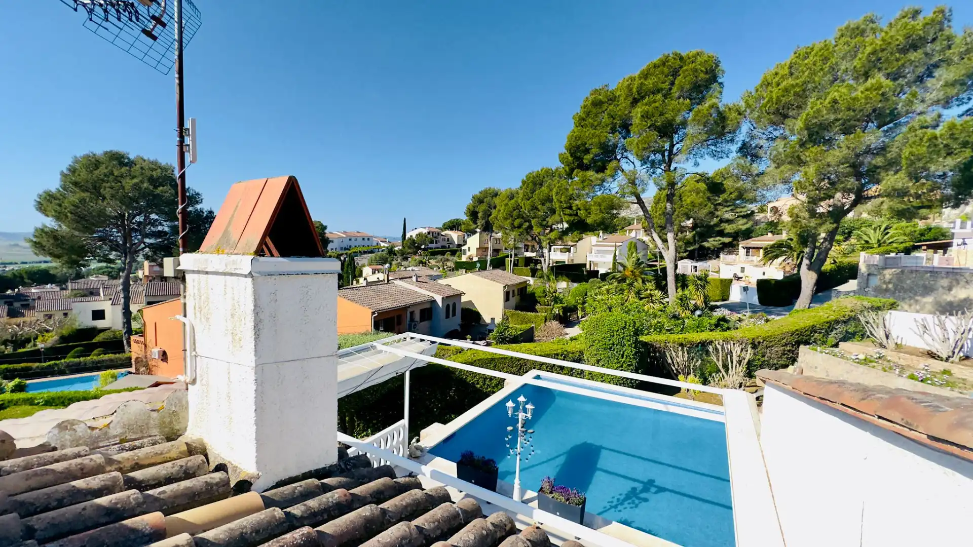 Piscina de Casa o chalet en venta en L'Estartit con Aire acondicionado, Calefacción y Jardín privado