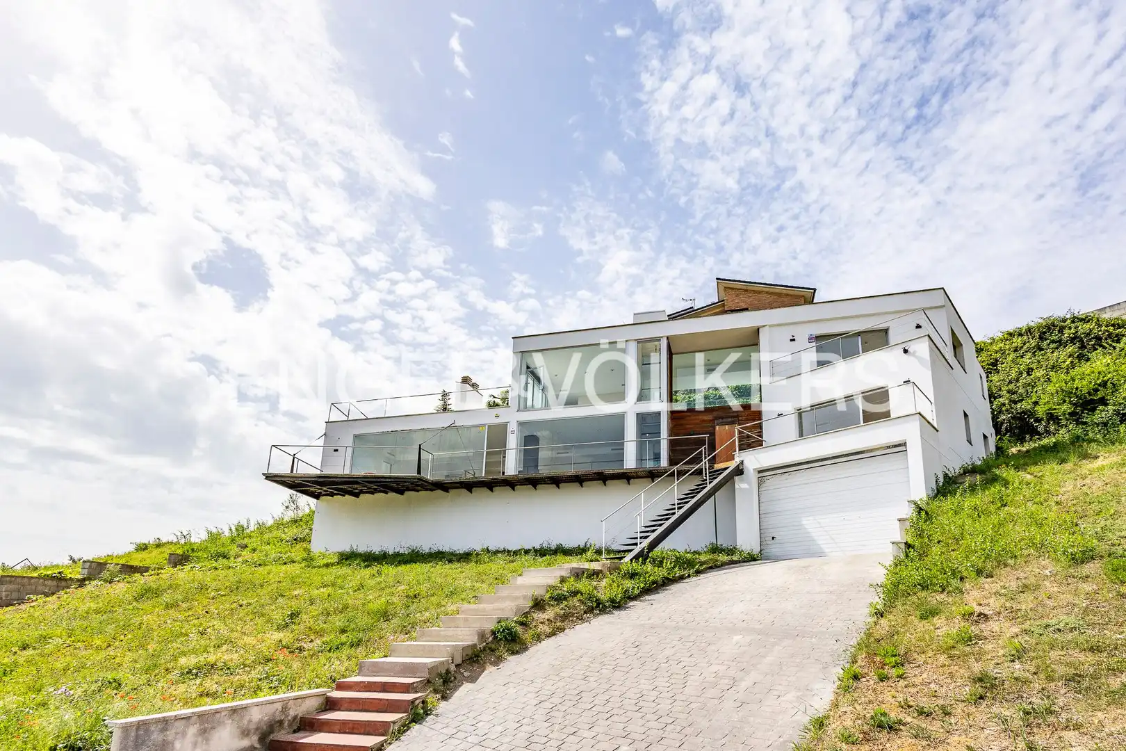 Exterior view of Houses for sale in Sant Esteve Sesrovires  with Air Conditioner, Heating and Private garden