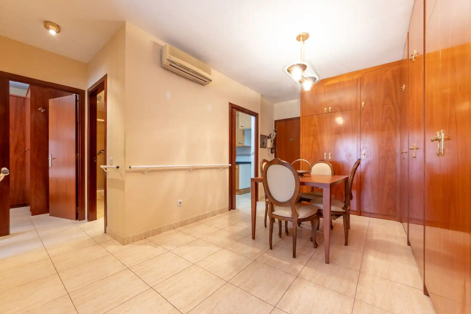Dining room of Flat for sale in Tarragona  with Air Conditioner, Terrace and Furnished