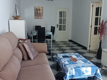 Piso con ascensor en venta en Avenida Vivar Téllez 69D