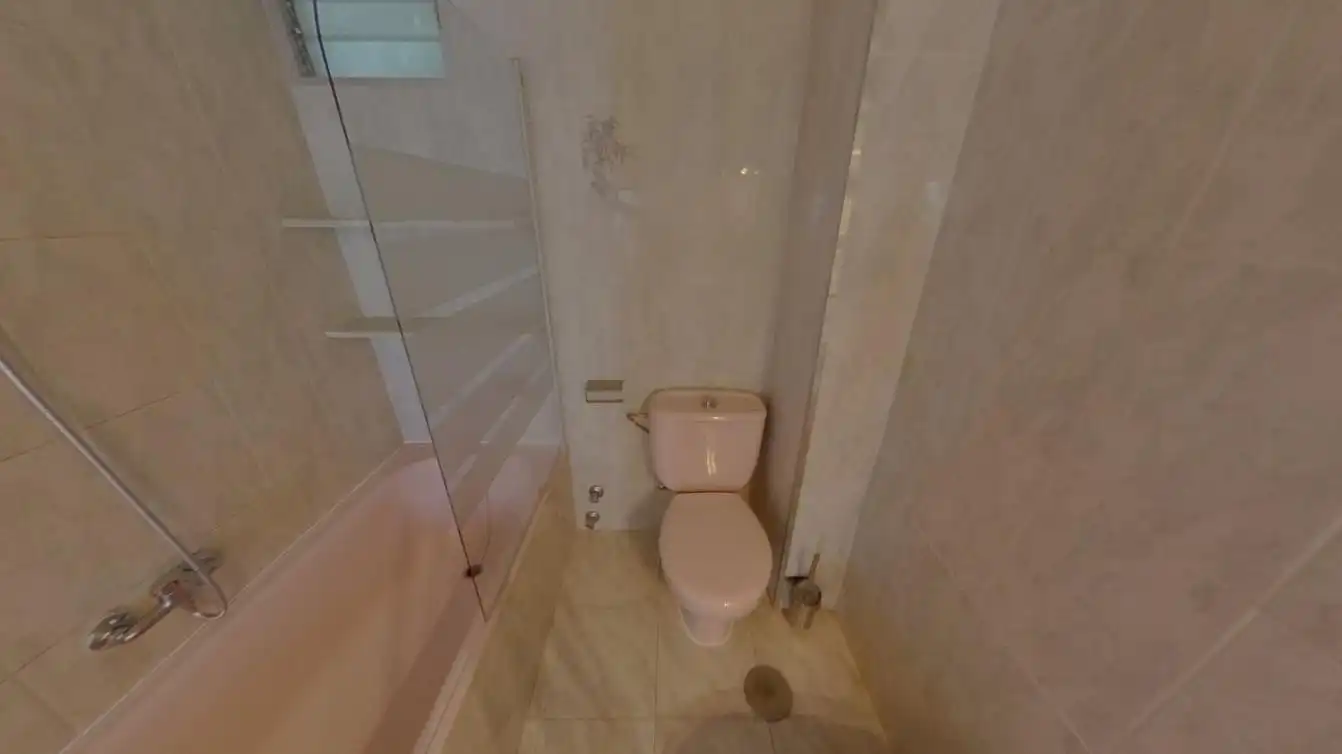 Bany de Pis en venda en Estepona