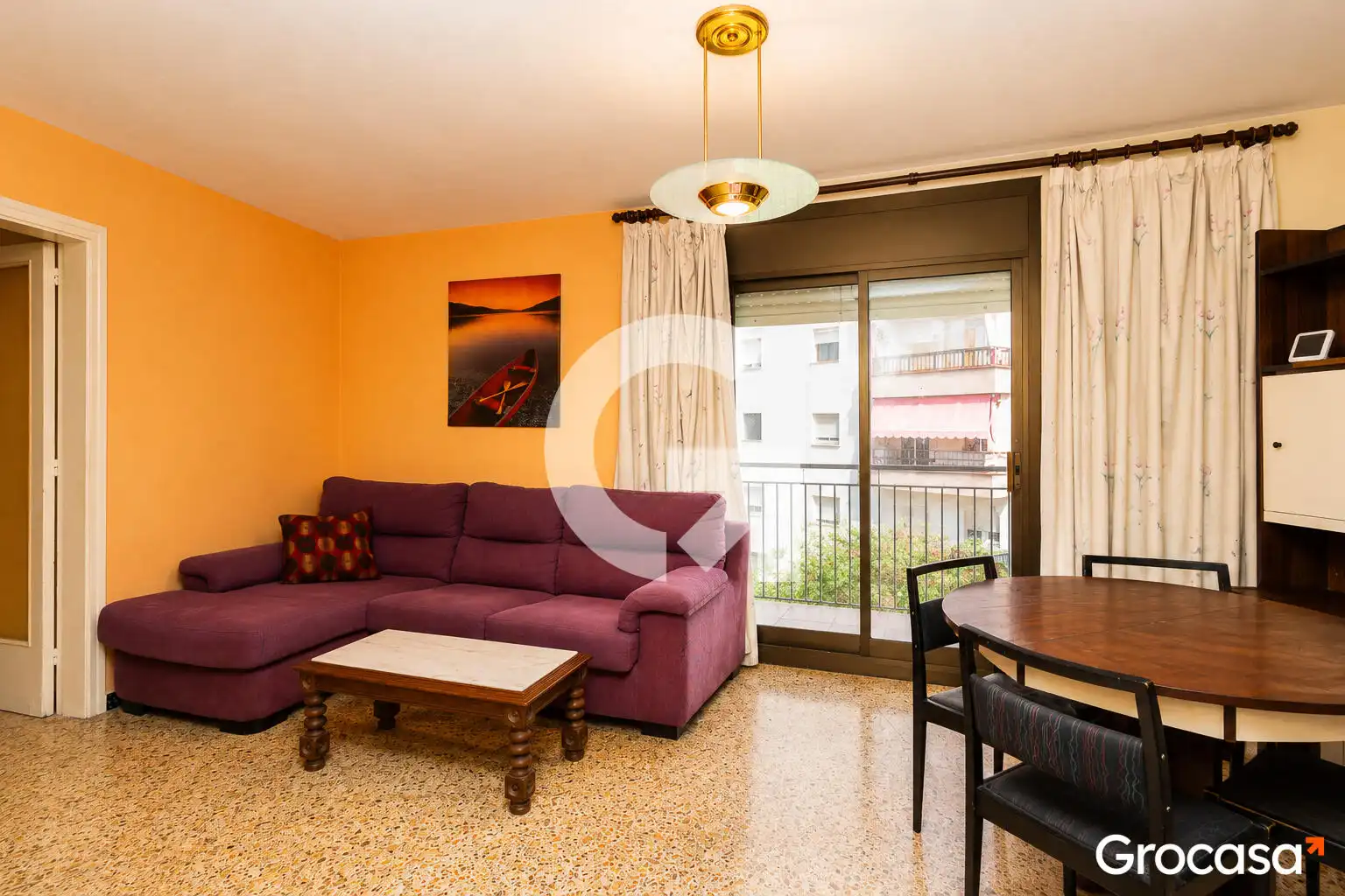 Sala de estar de Piso en venta en Sant Boi de Llobregat con Amueblado y Balcón