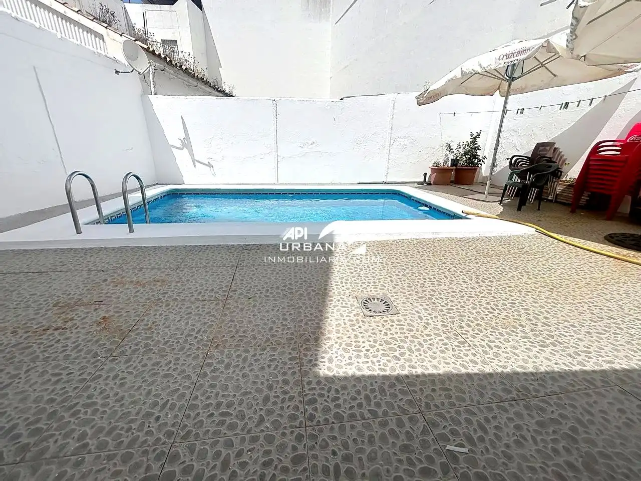 Swimming pool of Ground floor for sale in Lucena  with Storage room and Swimming Pool