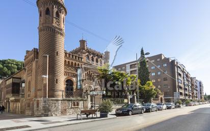 Vista exterior de Pis en venda en Alcalá de Henares amb Terrassa