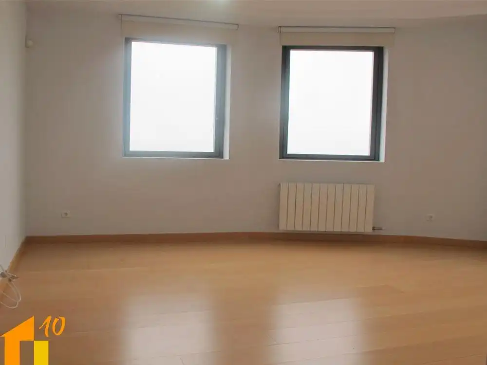 Habitación de Piso de alquiler en Burgos con Calefacción y Trastero