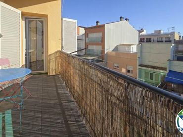Appartamento con balcone in vendita a Carrer de l'Almirall Federico Gravina