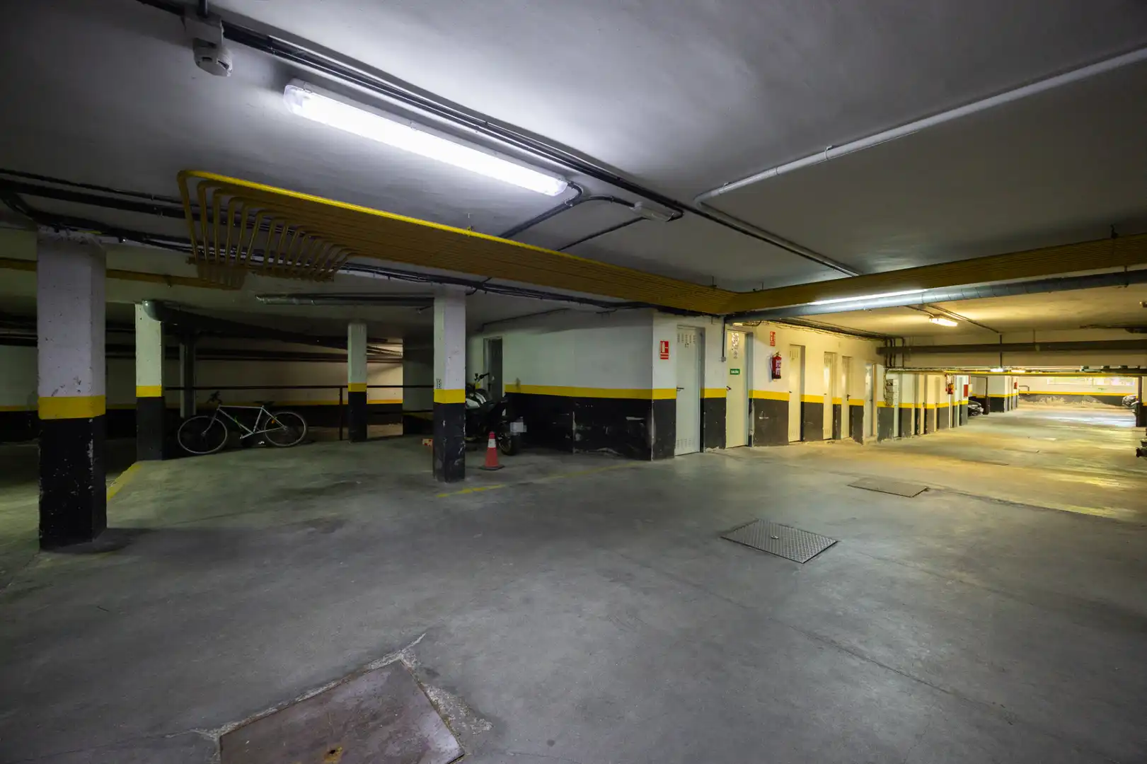 Parking de Piso en venta en Villanueva de la Cañada con Calefacción, Terraza y Trastero