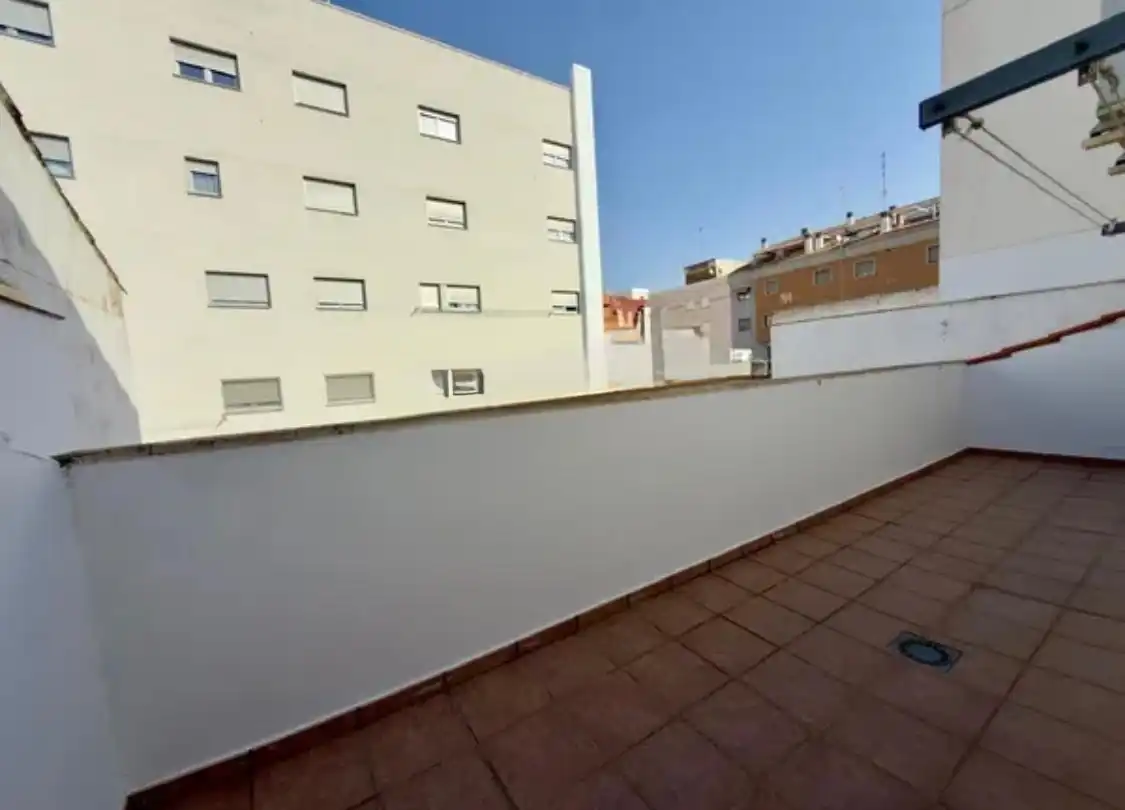 Terrassa de Casa o xalet en venda en Badajoz amb Aire condicionat, Jardí privat i Terrassa