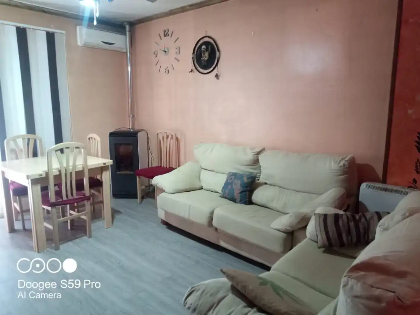 Wohnzimmer von Wohnung zur Miete in Valverde del Fresno mit Balkon