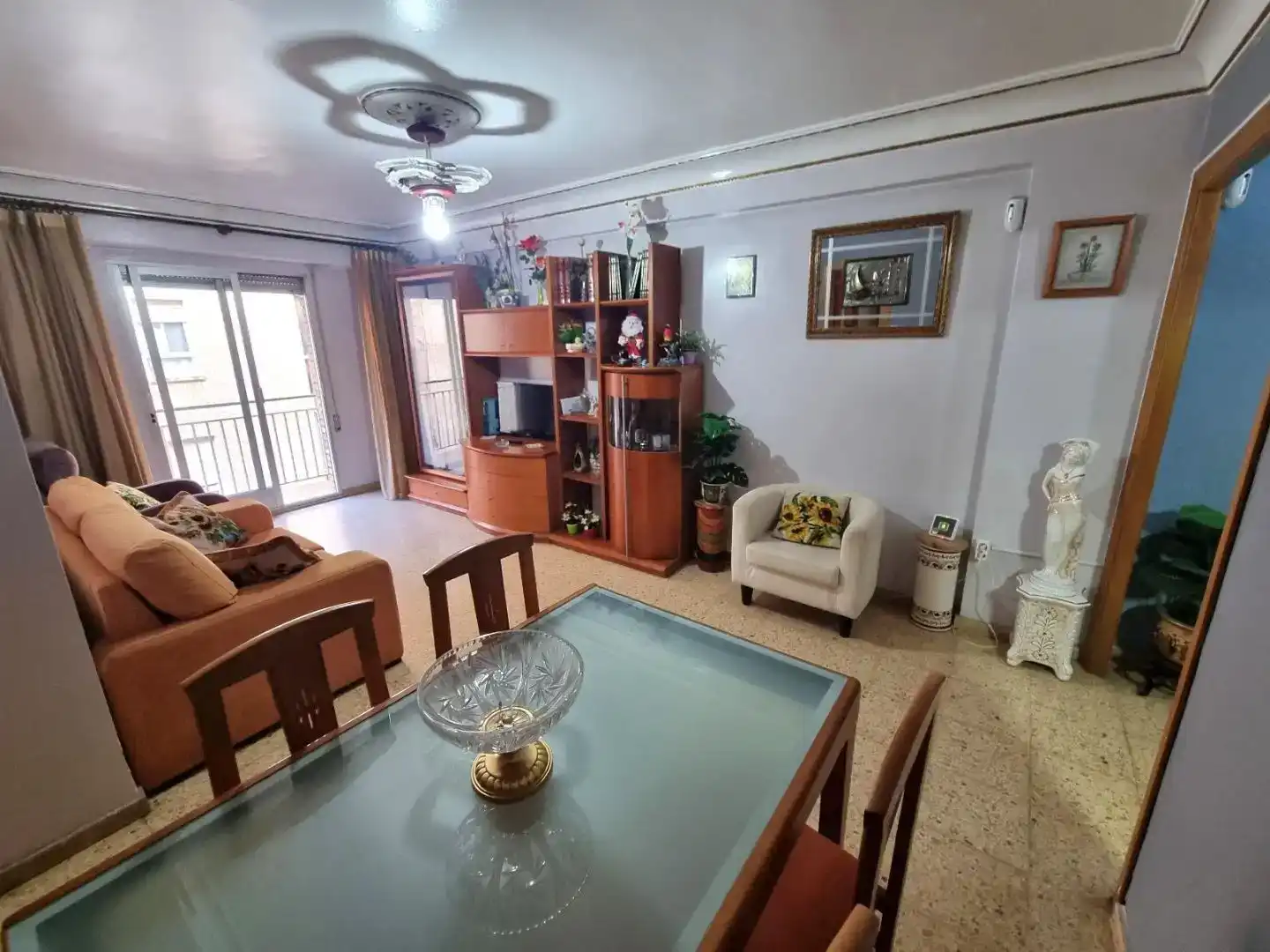 Living room of Flat for rent in  Valencia Capital  with Air Conditioner and Balcony