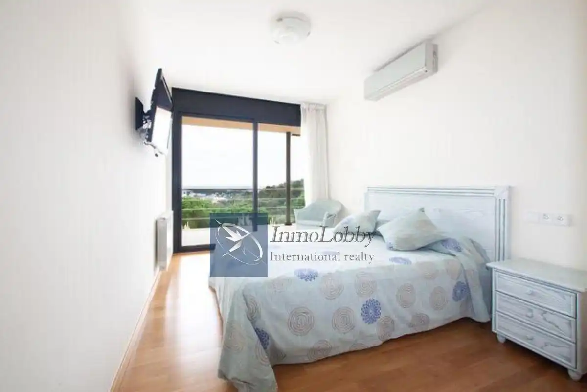 Schlafzimmer von Haus oder Chalet zum Verkauf in Sant Feliu de Guíxols mit Klimaanlage, Heizung und Terrasse