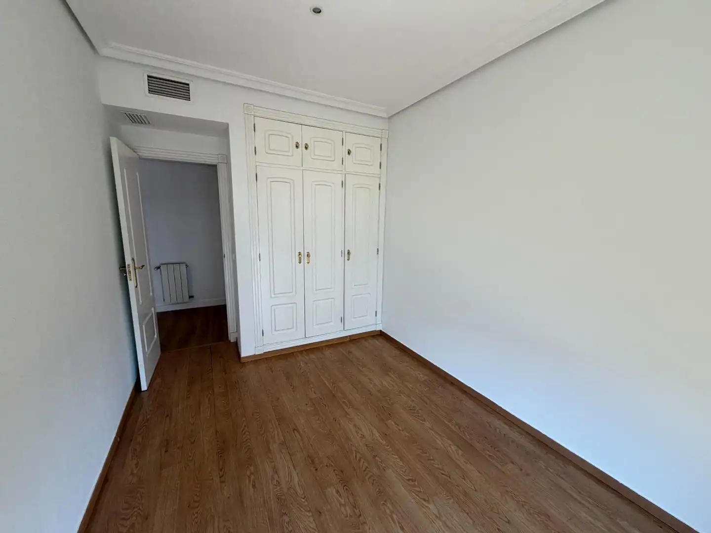 Habitación de Piso de alquiler en Sevilla con Aire acondicionado, Calefacción y Parquet