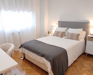 Bedroom of Flat to rent in  Madrid Capital  with Air Conditioner, Heating and Furnished