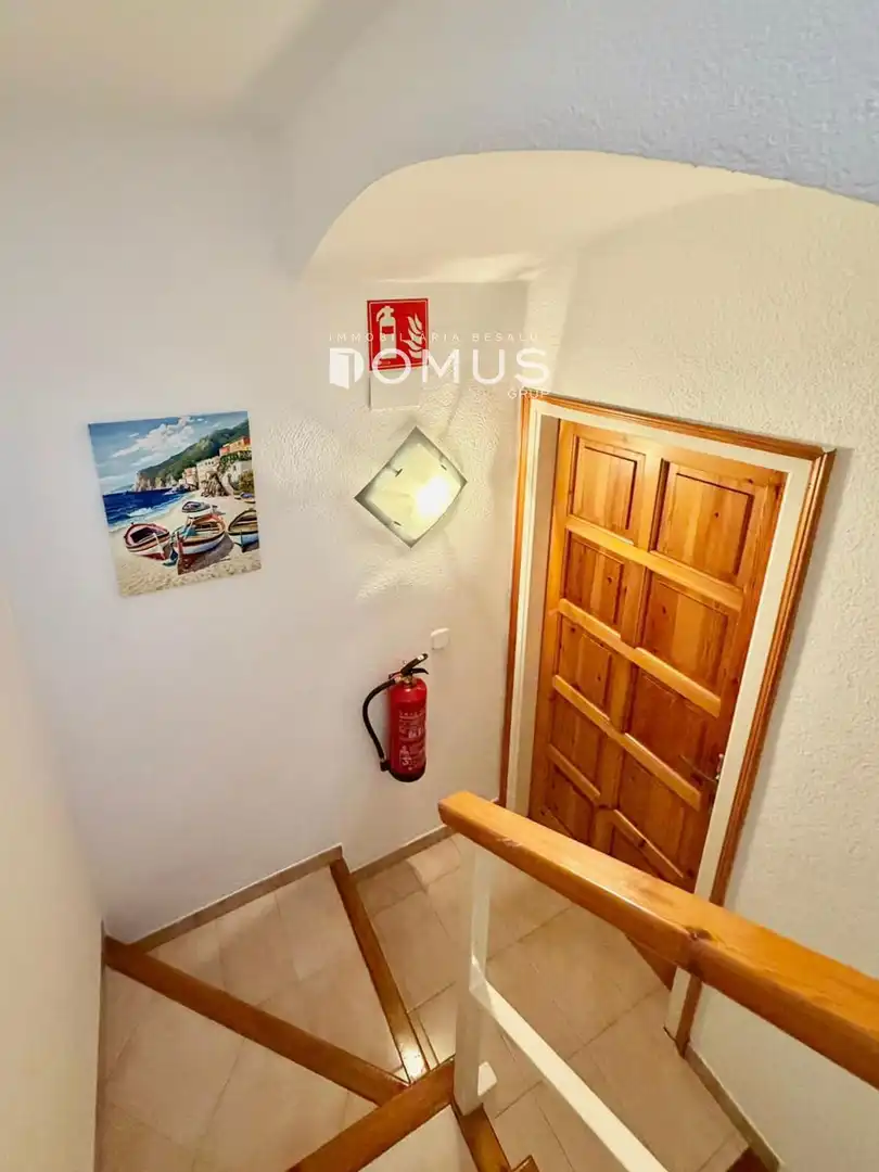 Maisonette zur Miete in L'Escala mit Klimaanlage, Heizung und Terrasse