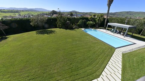 Excelente chalet con piscina cerca de Suances, image 4