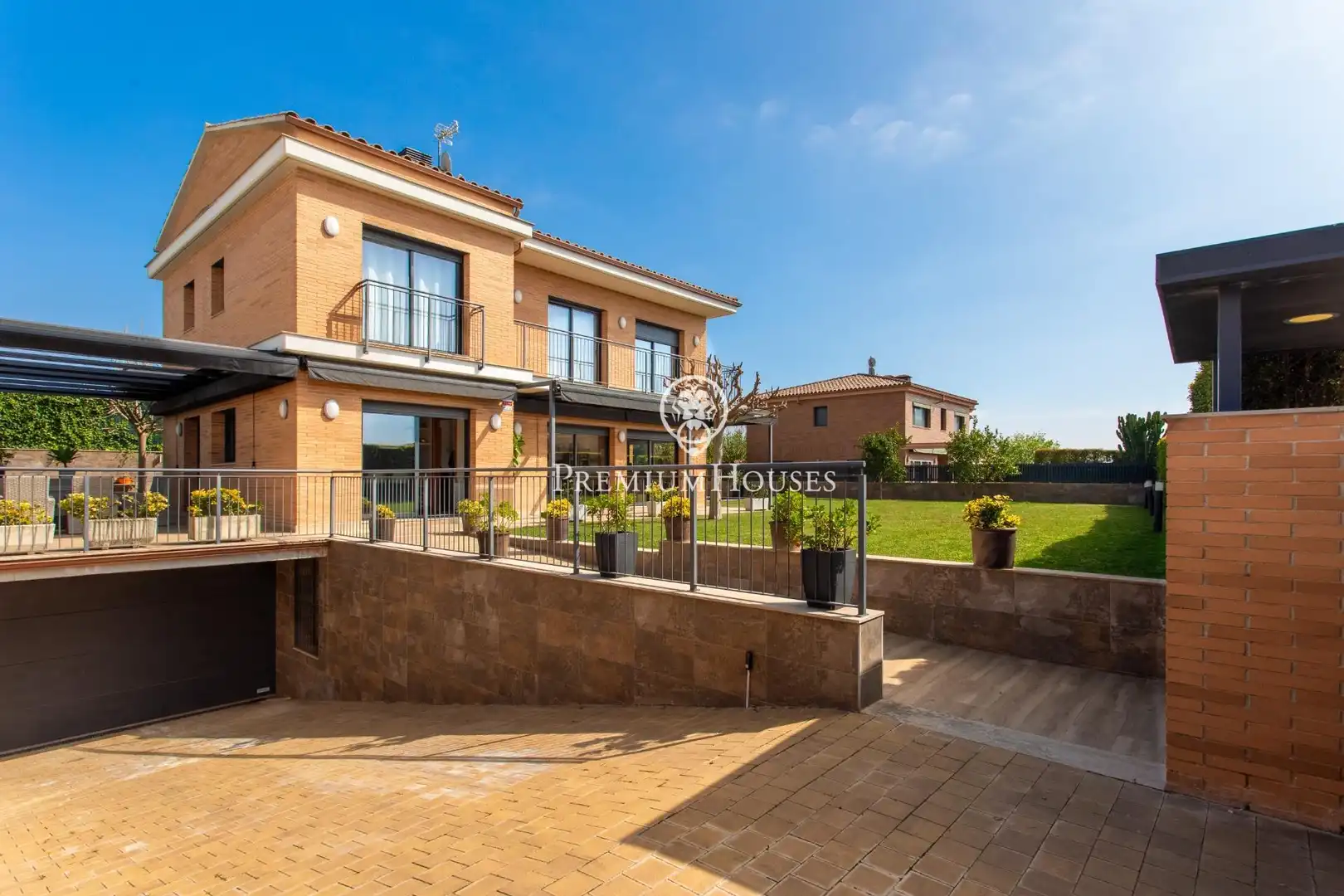 Außenansicht von Haus oder Chalet zum Verkauf in Cabrera de Mar mit Heizung, Privatgarten und Parkett