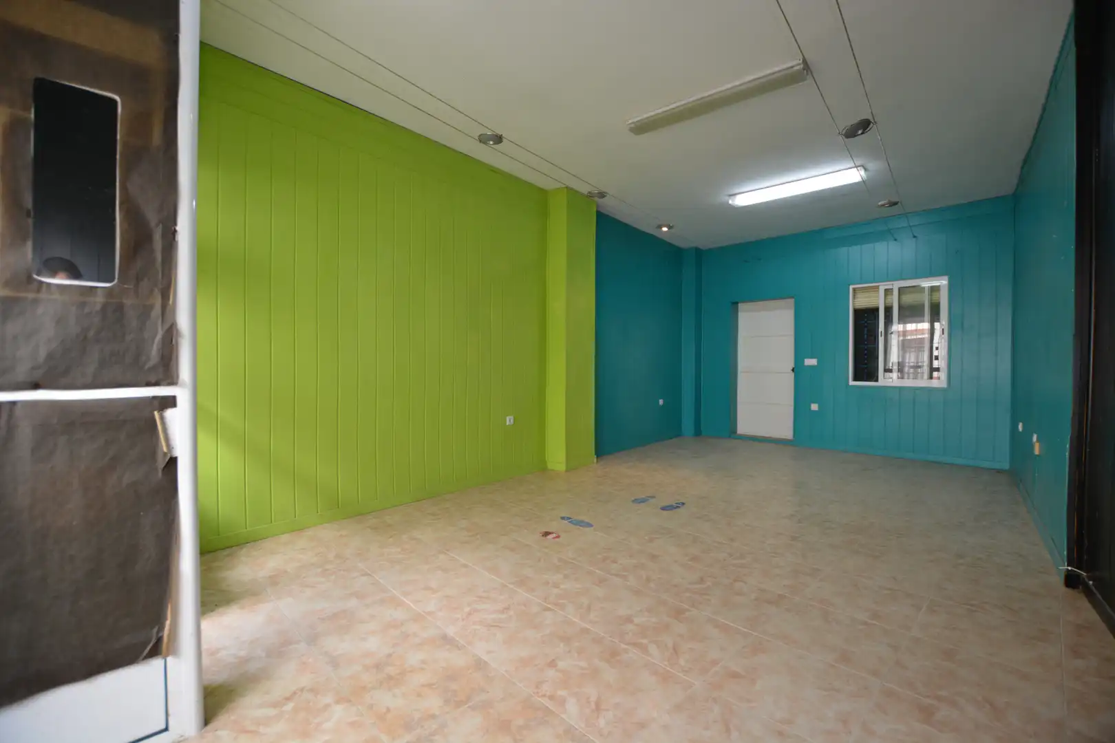 Casa a schiera con giardino in vendita a Espartinas Pueblo, imagen 4
