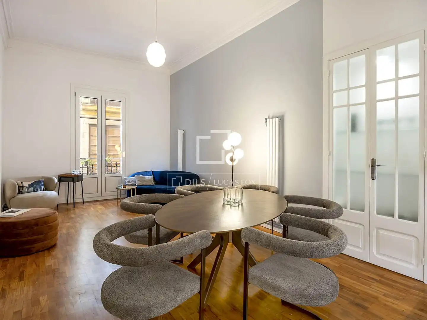 Comedor de Piso en venta en Barcelona con Aire acondicionado, Calefacción y Amueblado