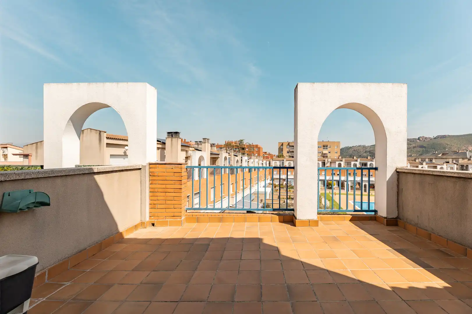 Terraza de Casa adosada en venta en Martorell con Aire acondicionado, Calefacción y Jardín privado