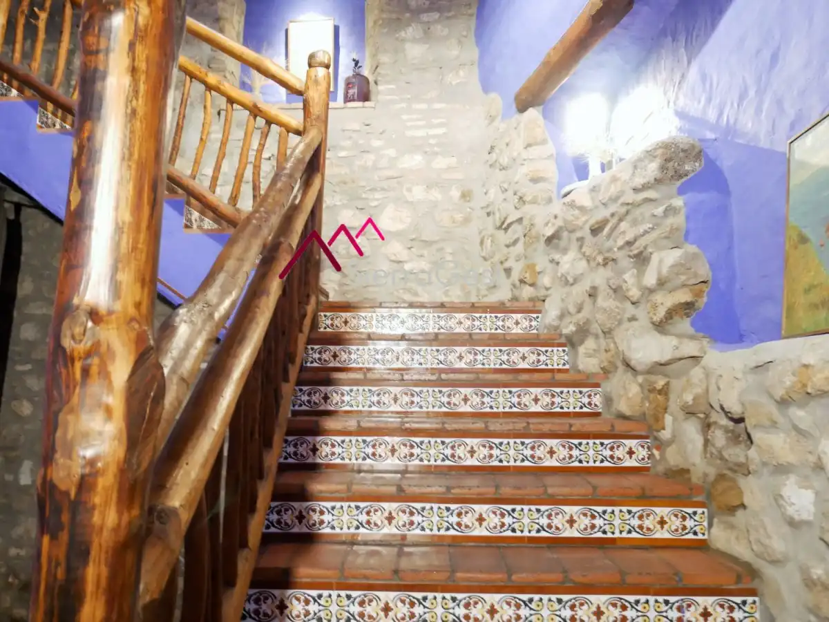 Edificio en venta en Ubrique