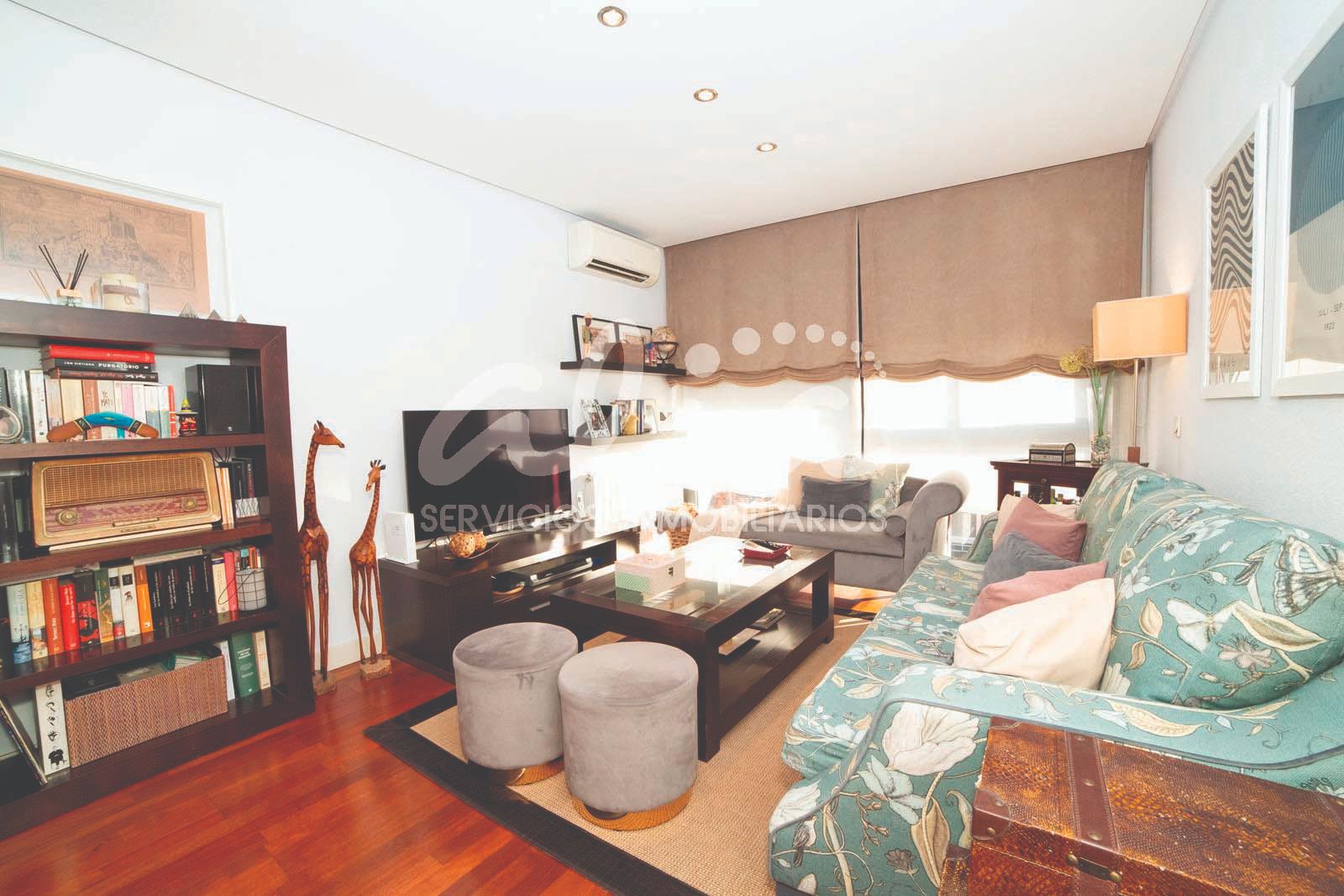 Sala d'estar de Pis en venda en Pinto amb Aire condicionat, Calefacció i Parquet