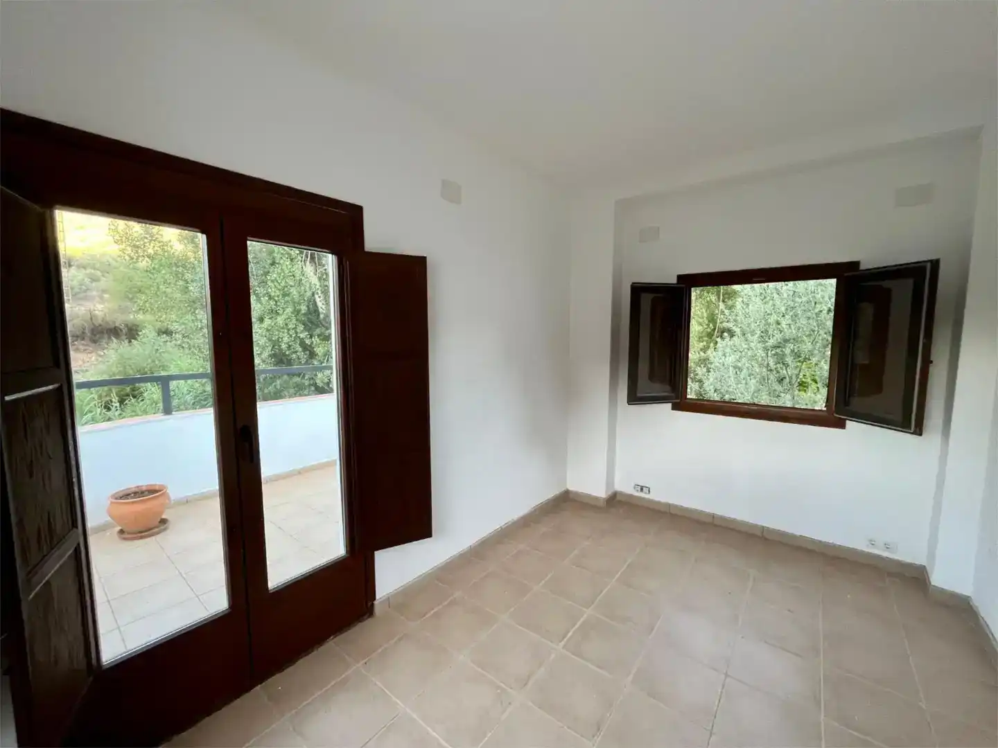 Terrassa de Pis en venda en Loja amb Jardí privat, Traster i Piscina