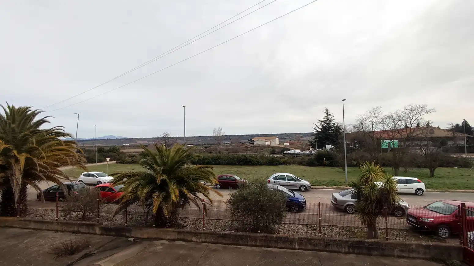 Aparcament de Nau industrial de lloguer en Navarrete