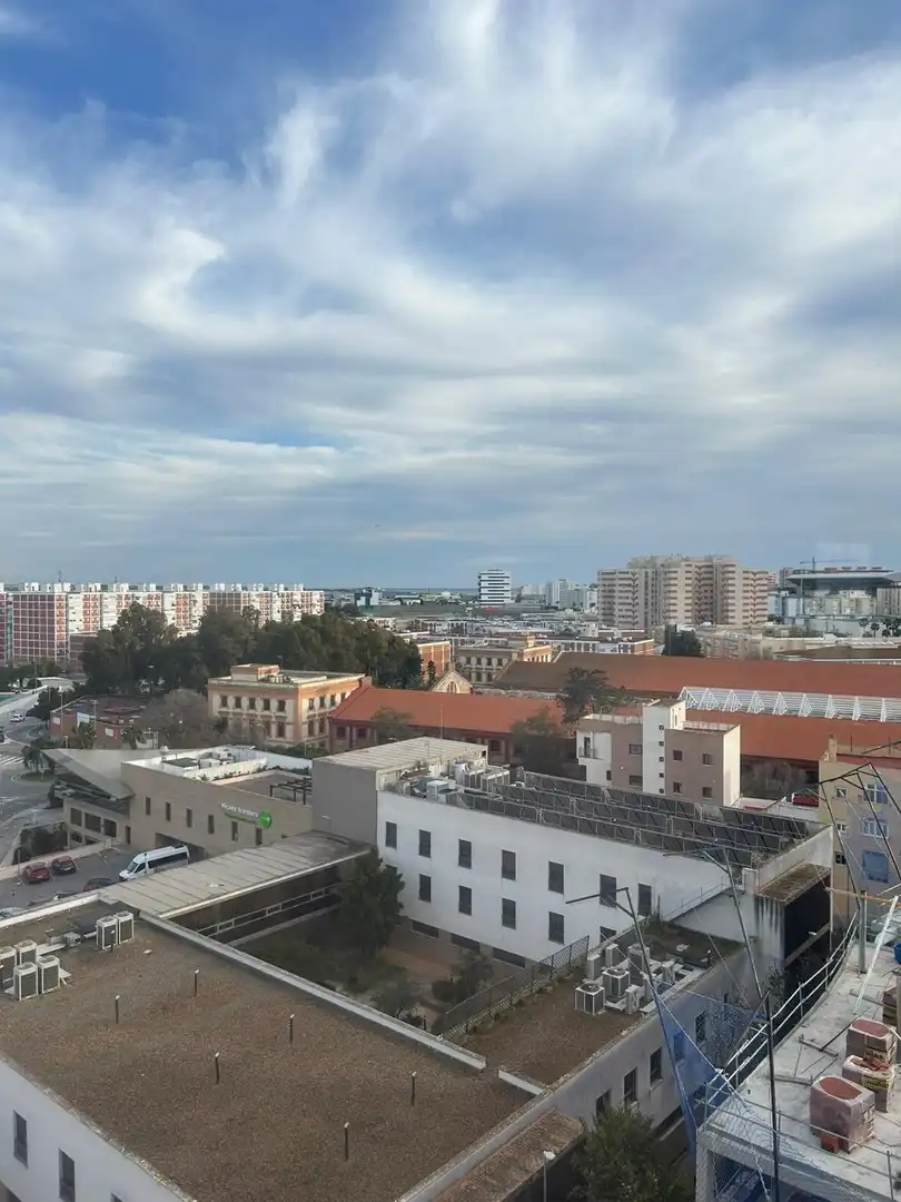 Vista exterior de Piso en venta en Cádiz