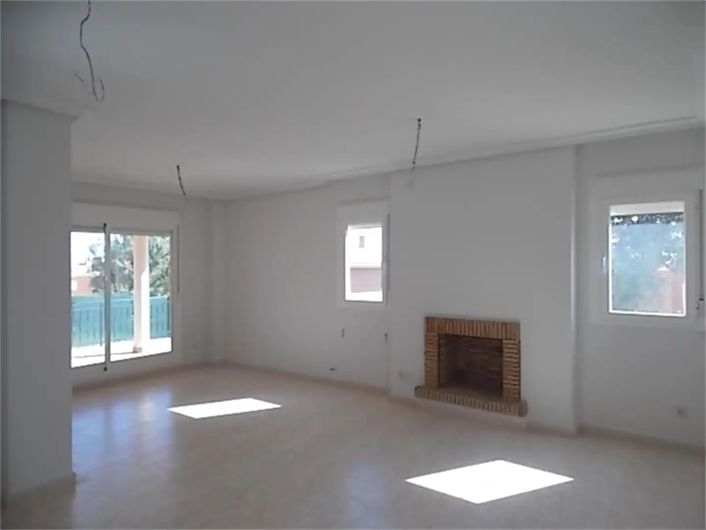 Casa de obra nueva con jardín en venta en Calle Pablo Neruda 6, imagen 7