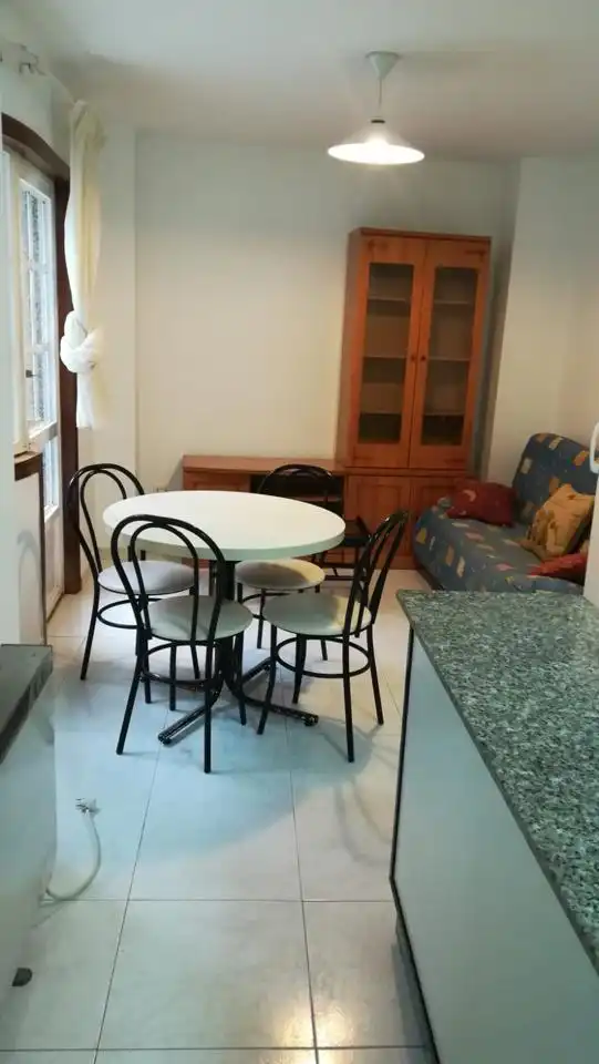 Esszimmer von Erdgeschoss zum Verkauf in Santiago de Compostela  mit Heizung und Möbliert