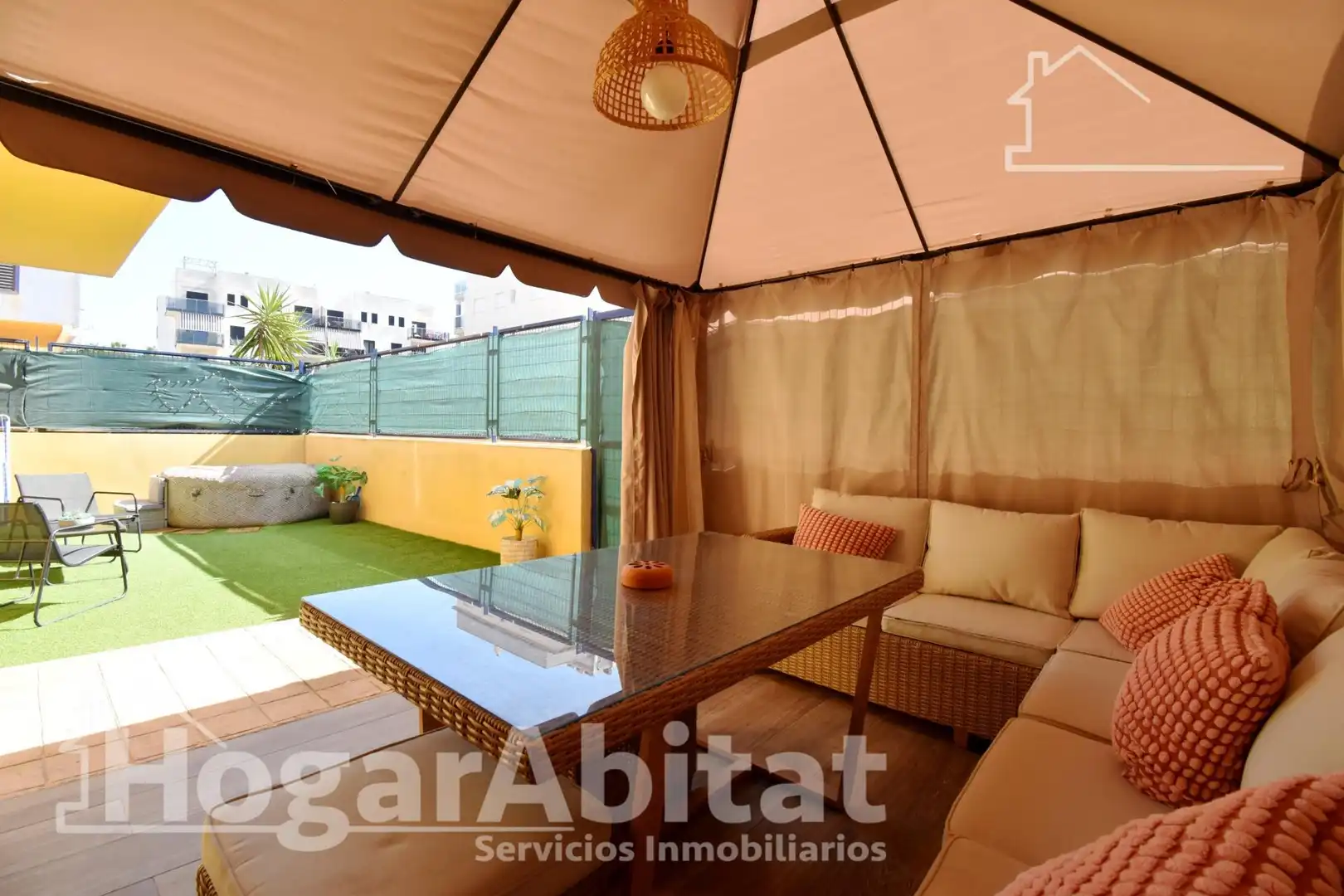 Terraza de Piso en venta en Bellreguard con Aire acondicionado, Calefacción y Jardín privado