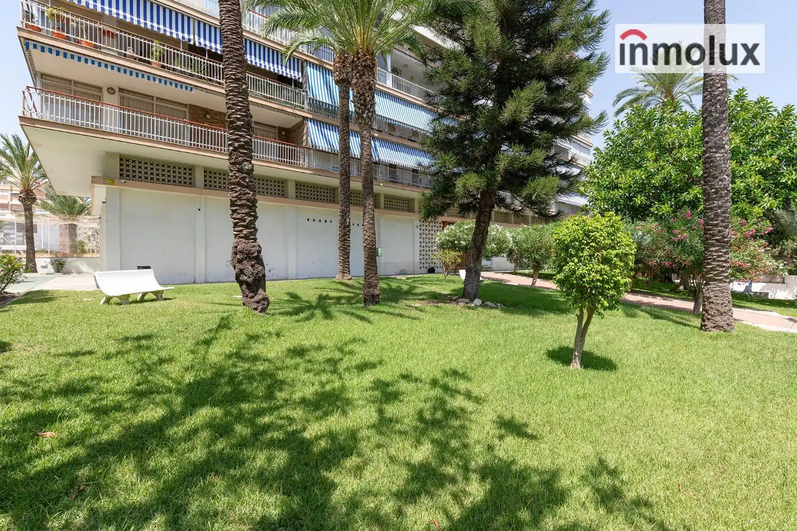 Vista exterior de Pis en venda en Alicante / Alacant amb Aire condicionat, Calefacció i Terrassa