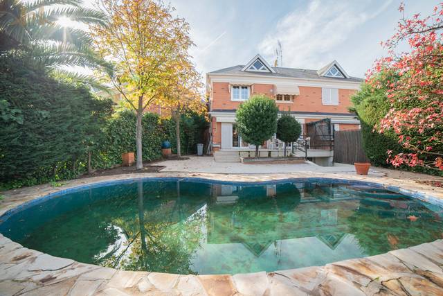 Casa adosada en Venta en Villanueva de la Cañada ciudad