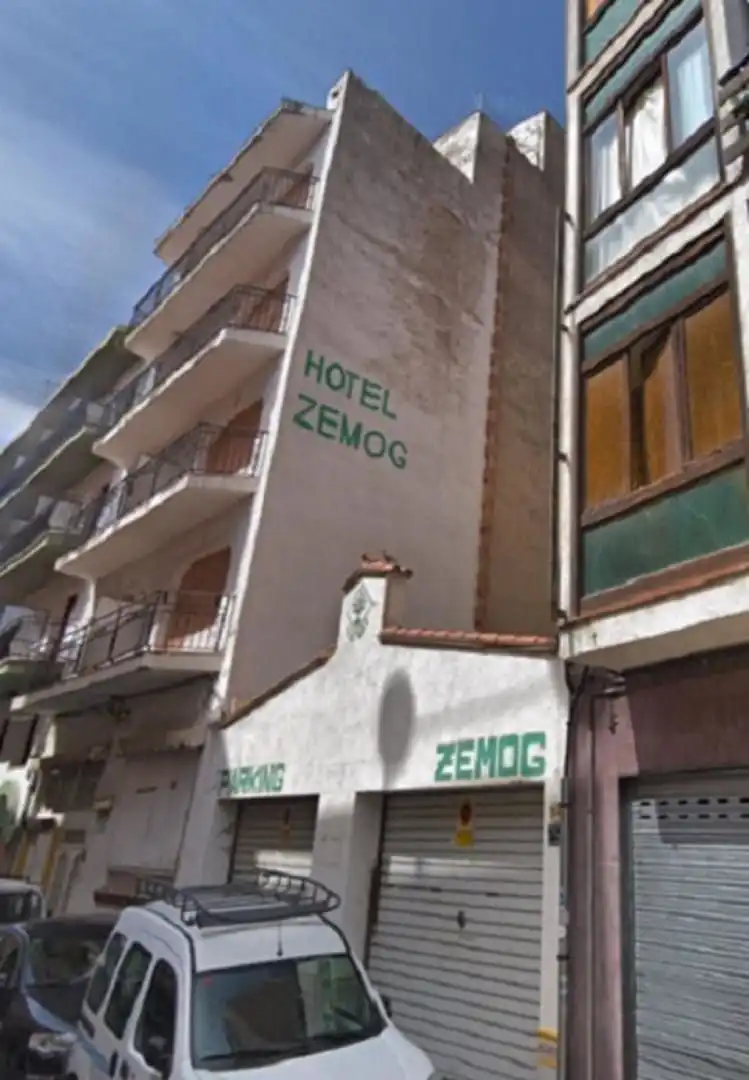 Hotel zum Verkauf in Carrer Camí de les Cabres, imagen 4