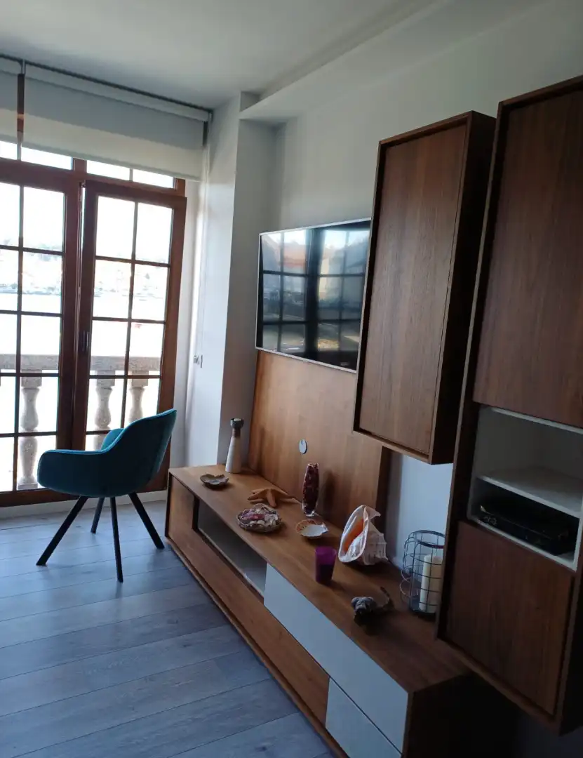 Dormitori de Apartament en venda en A Illa de Arousa  amb Traster i Moblat