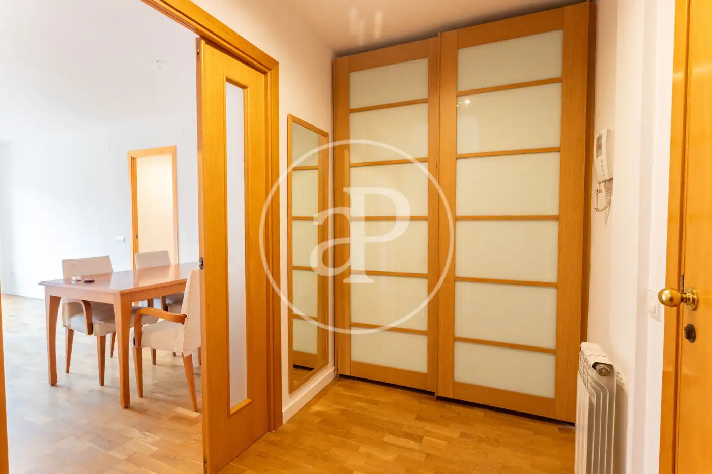 Piso de alquiler en Rubí con Aire acondicionado, Calefacción y Jardín privado