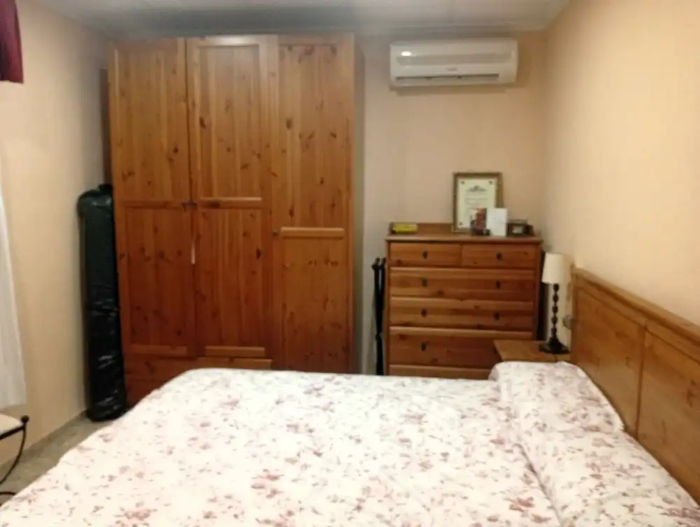 Bedroom of Flat for sale in Crevillent