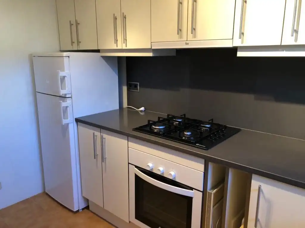 Cocina de Casa adosada en venta en L'Estartit con Aire acondicionado, Jardín privado y Amueblado