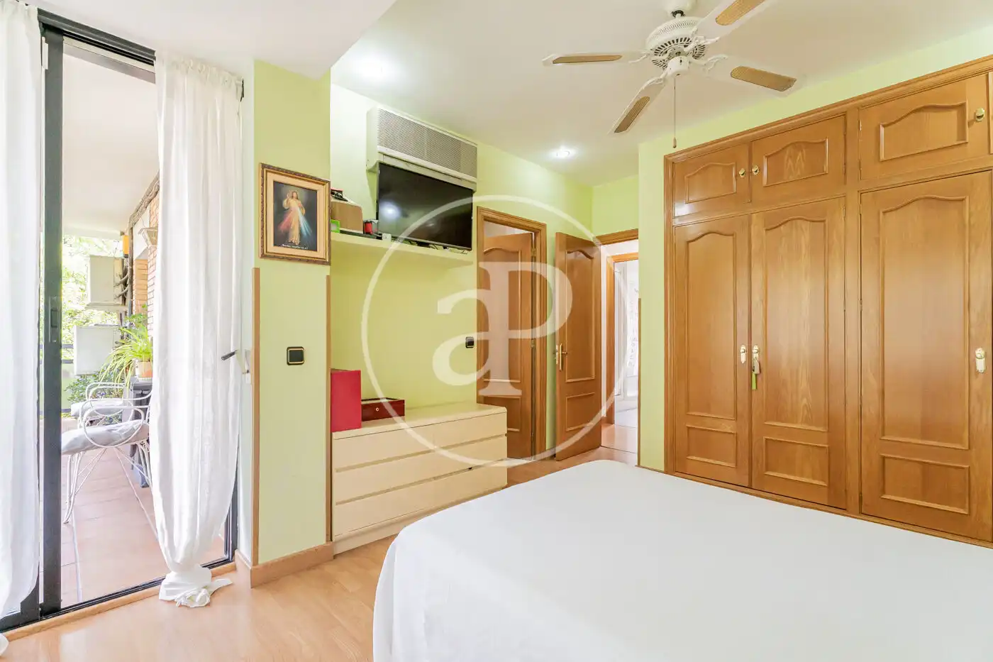 Habitación de Piso en venta en Madrid con Aire acondicionado, Calefacción y Terraza