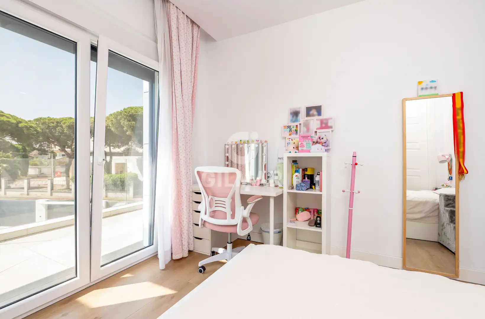 Bedroom of Houses for sale in El Puerto de Santa María  with Heating, Private garden and Swimming Pool