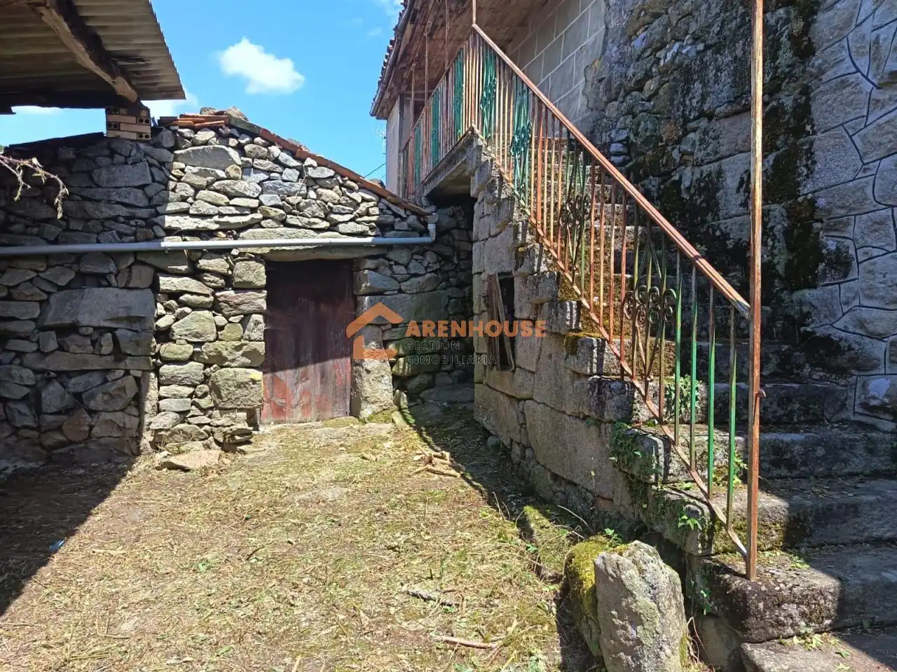 Houses for sale in Baños de Molgas  with Heating, Private garden and Balcony