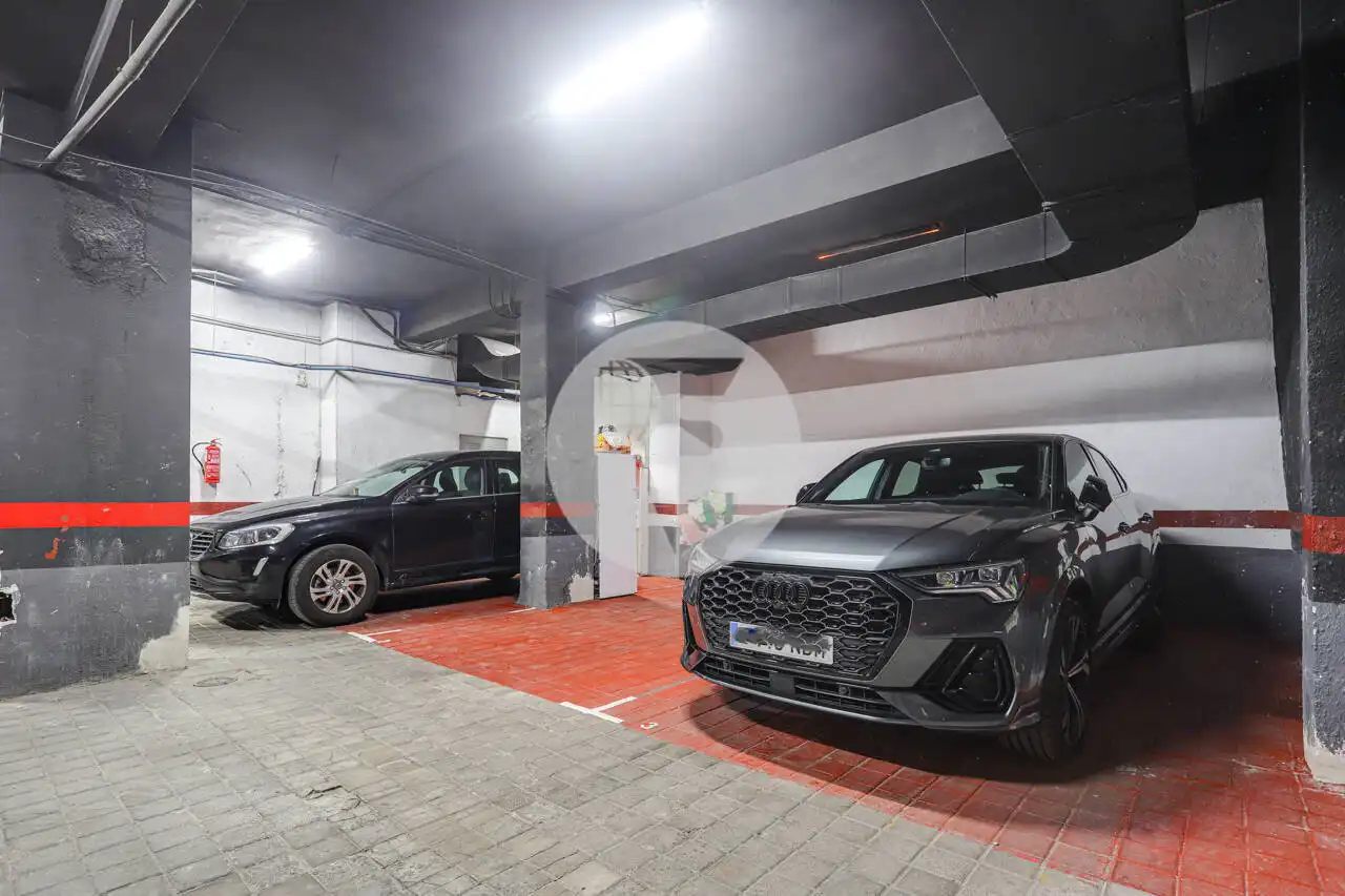 Aparcament de Dúplex en venda en Madrid amb Aire condicionat, Calefacció i Traster