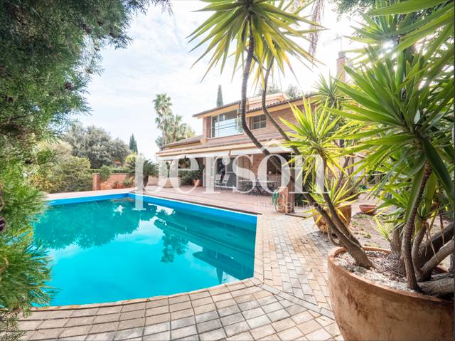 Casa-chalet en Venta en Campolivar