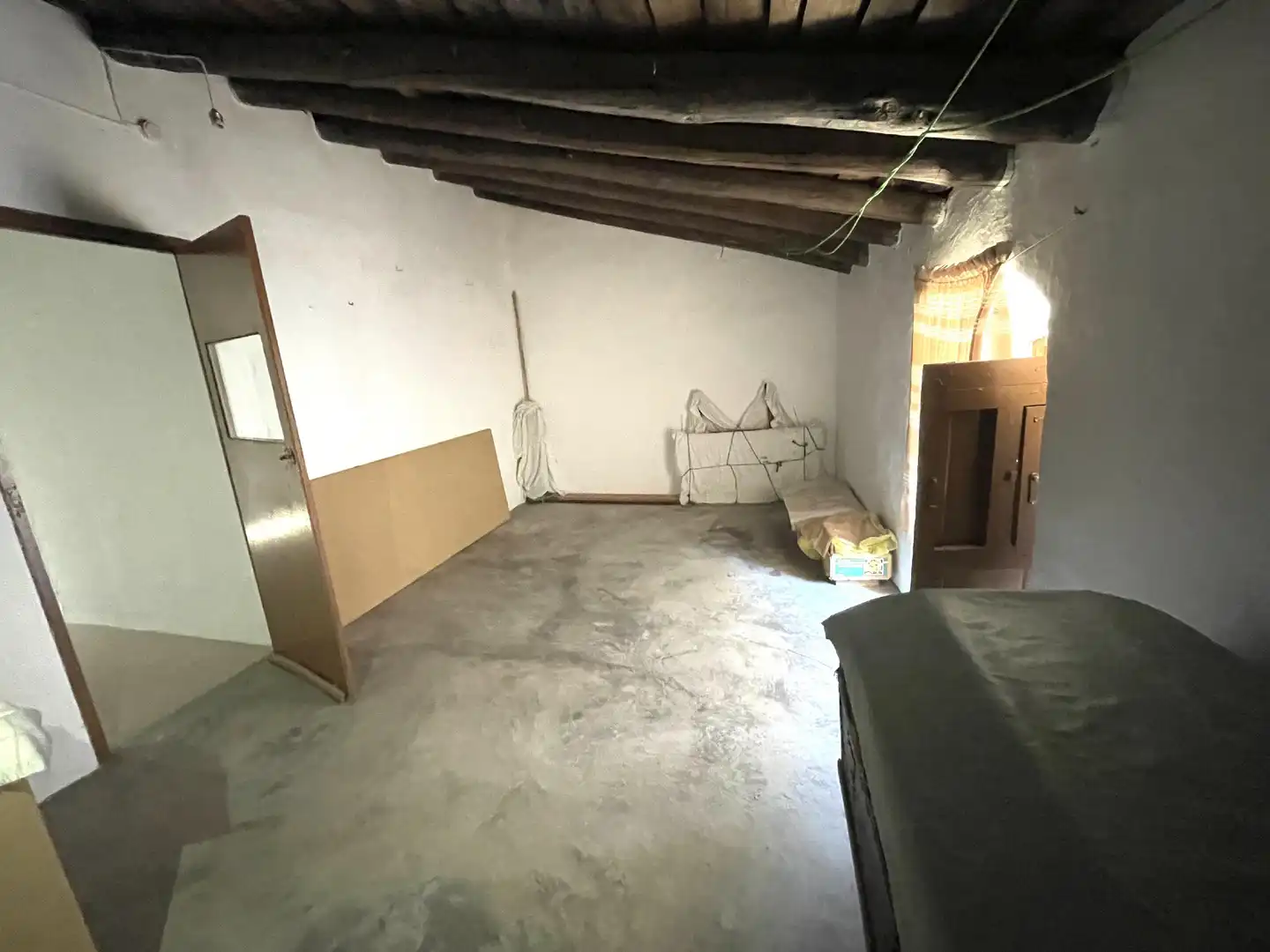 Einfamilien-Reihenhaus zum Verkauf in Montánchez mit Terrasse und Balkon