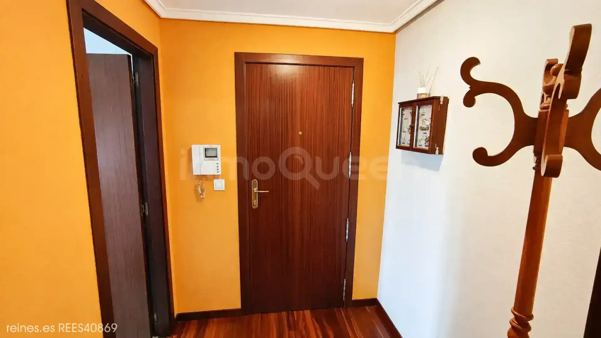 Flat for sale in El Astillero    with Heating, Terrace and Furnished