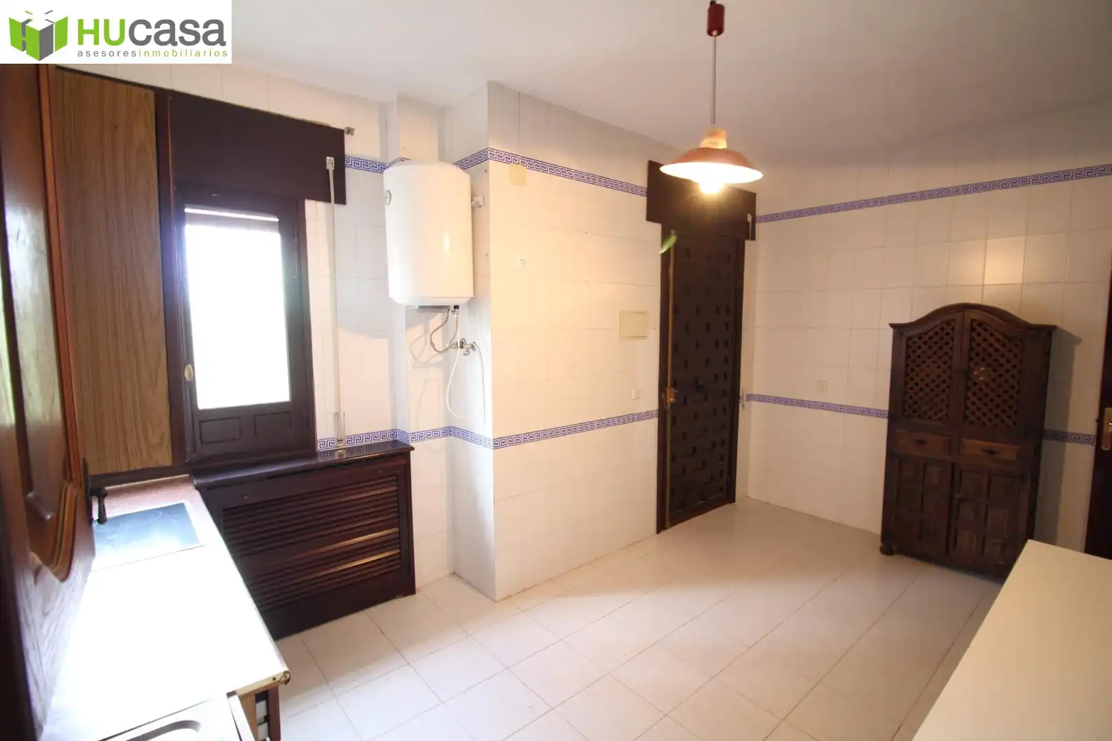 Haus oder Chalet zum Verkauf in Olías del Rey mit Heizung, Privatgarten und Terrasse